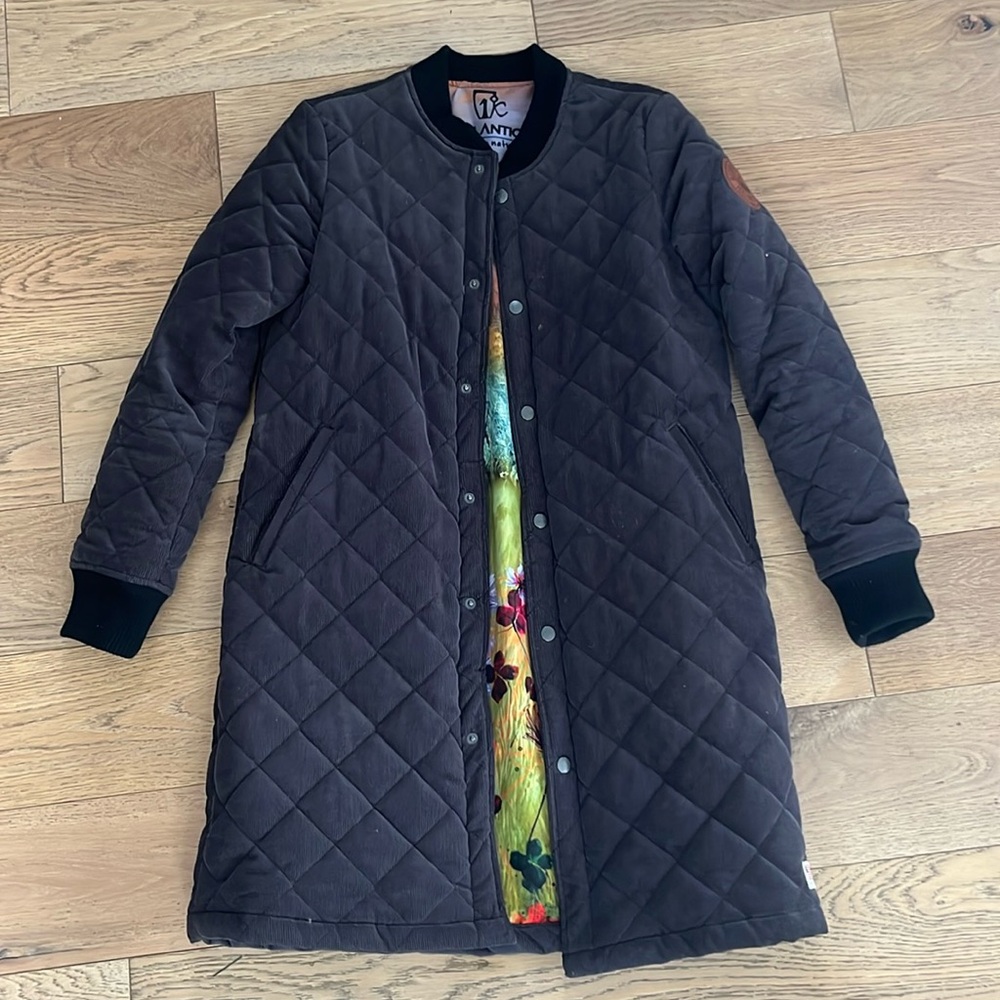 Icelantic Handmade Quilted Long Jacket Size Smalll